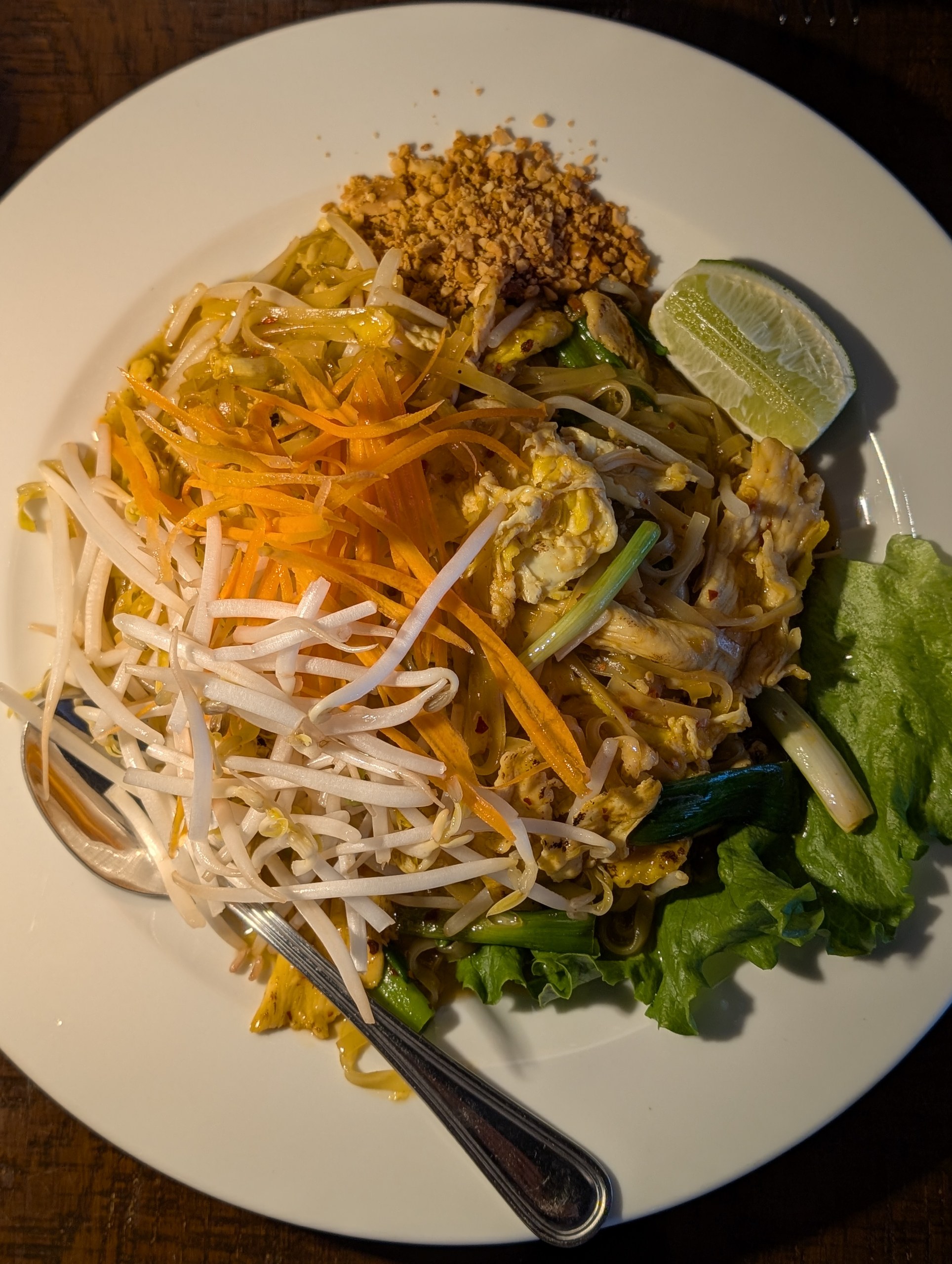 Pad Thai with chicken at Sushi Plus Thai by Sensei in Palatine, Illinois