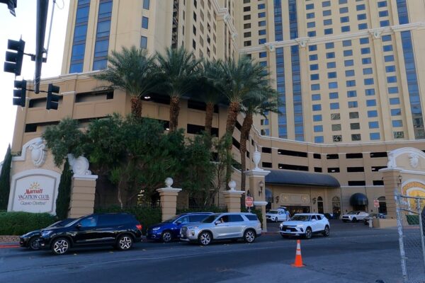 Marriott Vacation Club Grand Chateau exterior on Harmon Avenue in Las Vegas with the property signage visible