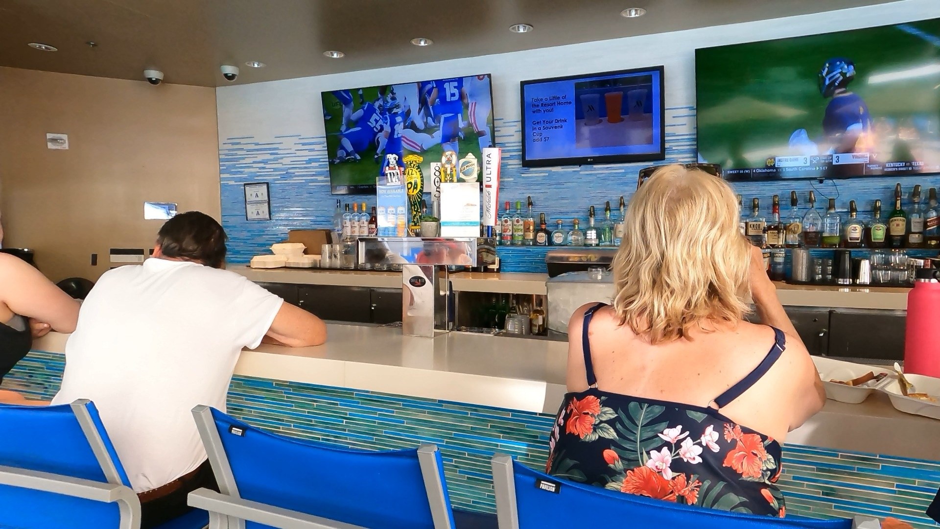 Pool bar at the Marriott Grand Chateau Las Vegas with sports TVs and full bar