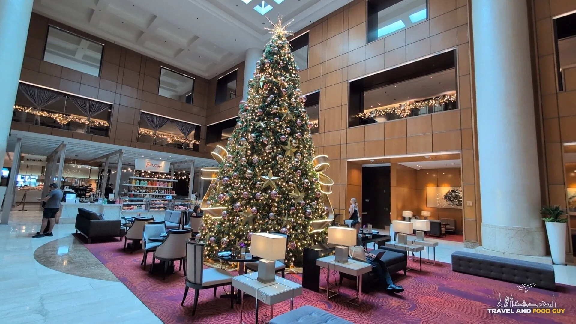 Full-height Christmas tree in the Singapore Marriott Tang Plaza lobby atrium