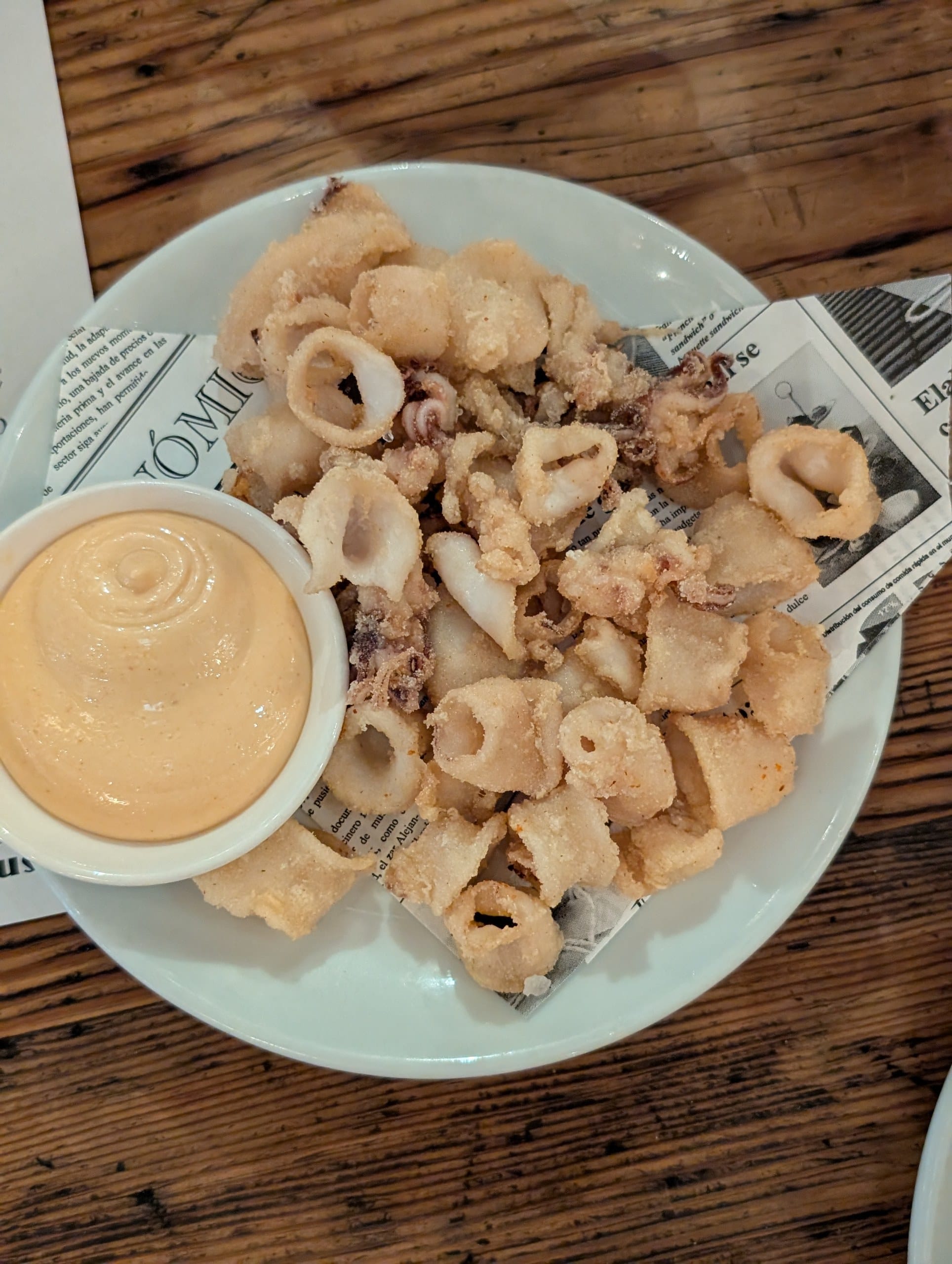 The Andalusian style calamari at Cheri Barcelona, 11,95 euros and the best plate on the table