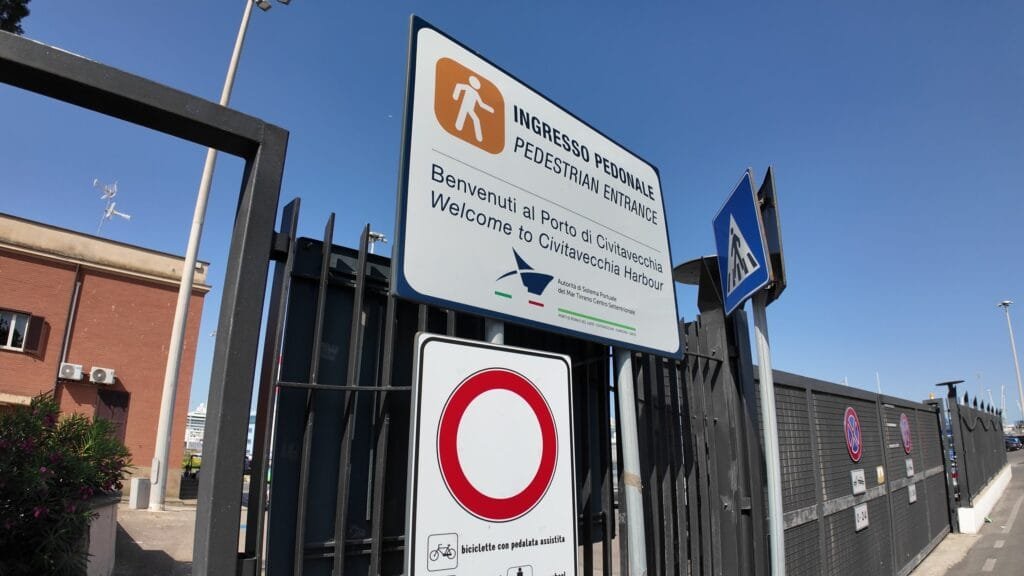 Sign at the Civitavecchia port reading Ingresso Pedonale, Pedestrian Entrance