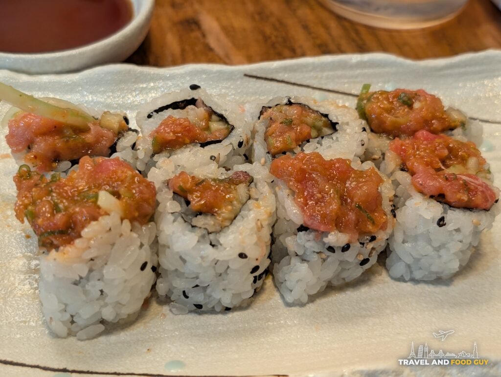 The plate of Kaido's spicy tuna maki.